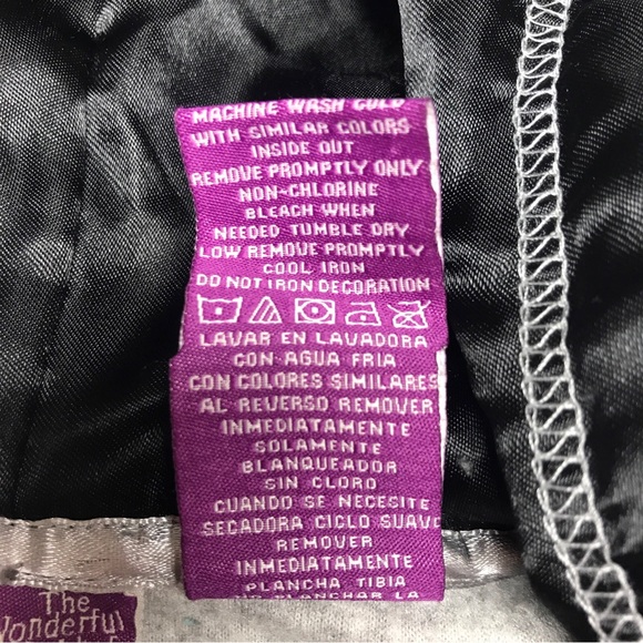 Disney Mickey Mouse Hoodie Womens Plus Size 3X Gray Black 1/4 Zip Pullover - Picture 10 of 14